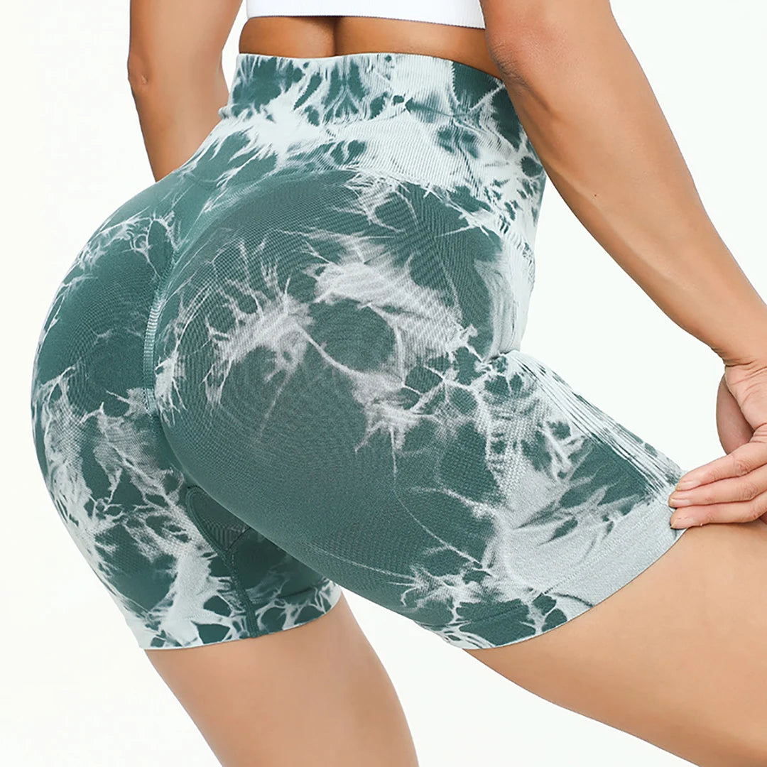 Women's seamless fitness shorts yoga