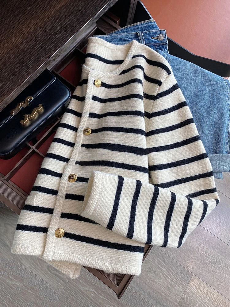 Sweaters O-neck Stripe Knitted Cardigan Fashion Long Sleeve