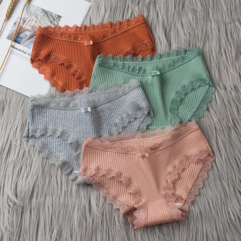 4 Pcs Lace Wavy Trim Bikini Panties