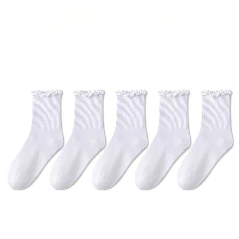 5 Pairs of Women's Socks Pleated Middle Tube Casual Short Tube Breathable Black and White Set Spring and Autumn